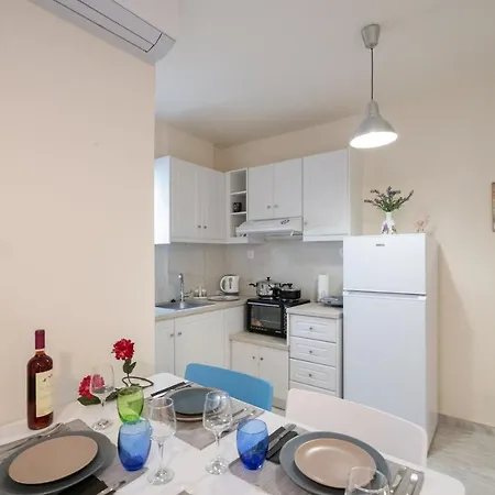 Flat Next To Beach & Venetian Port Appartement *